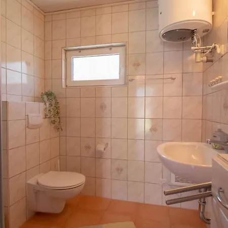 Duenenhaus - Gross - Zum 50m *