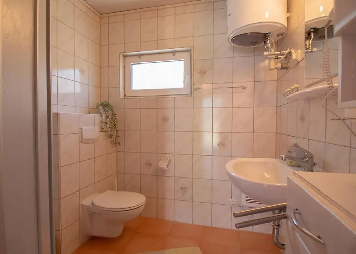 Duenenhaus - Gross - Zum 50m *